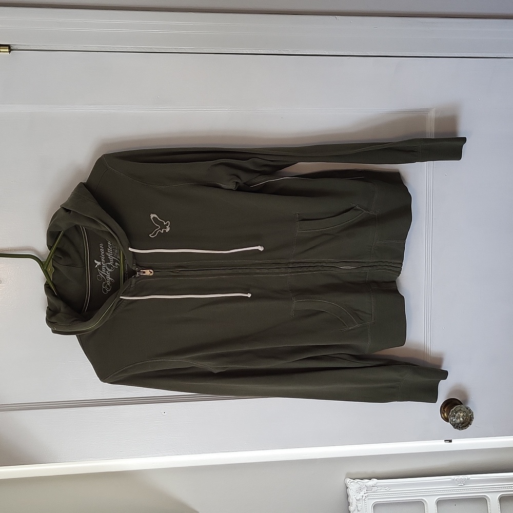 American eagle zip up hoodie
